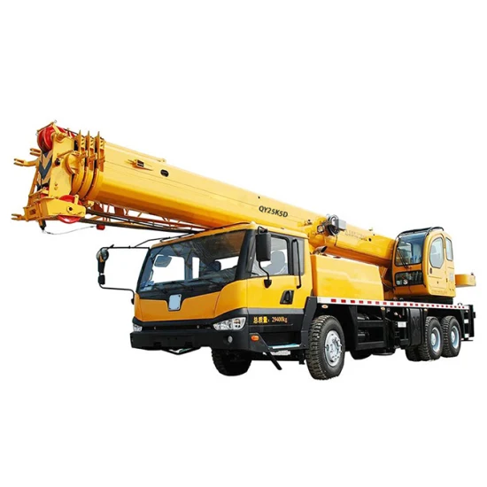 La Chine exporte une grue Qy50kd avec une excellente adaptabilité routière, une grue de camion de 50 tonnes